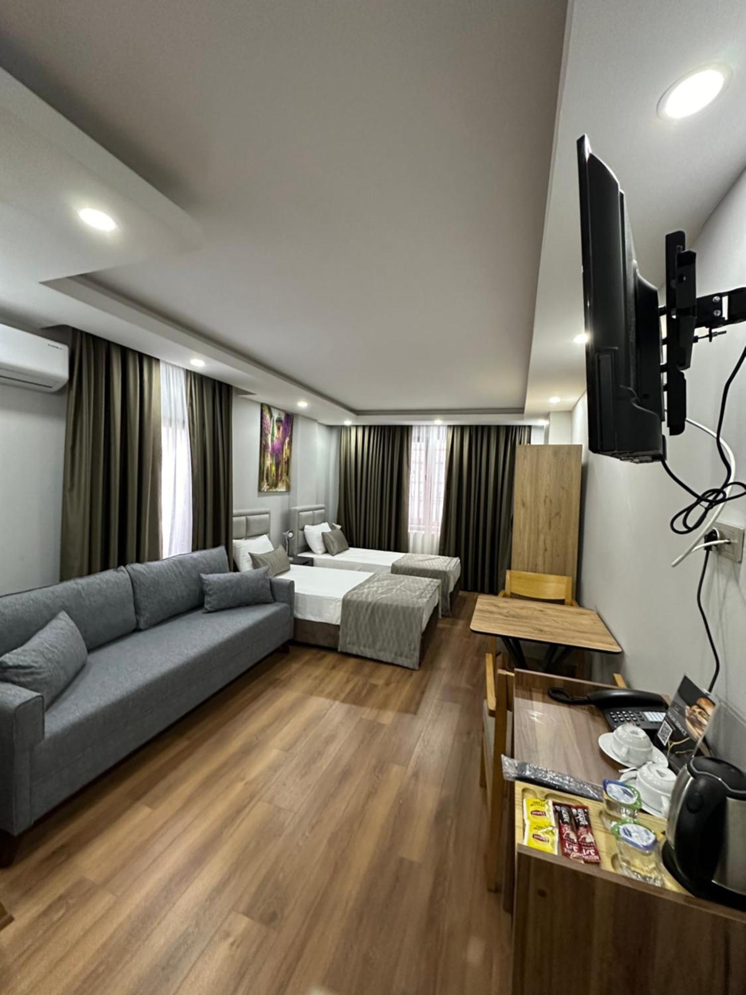 Marista Pansiyon Istanbul Exterior photo